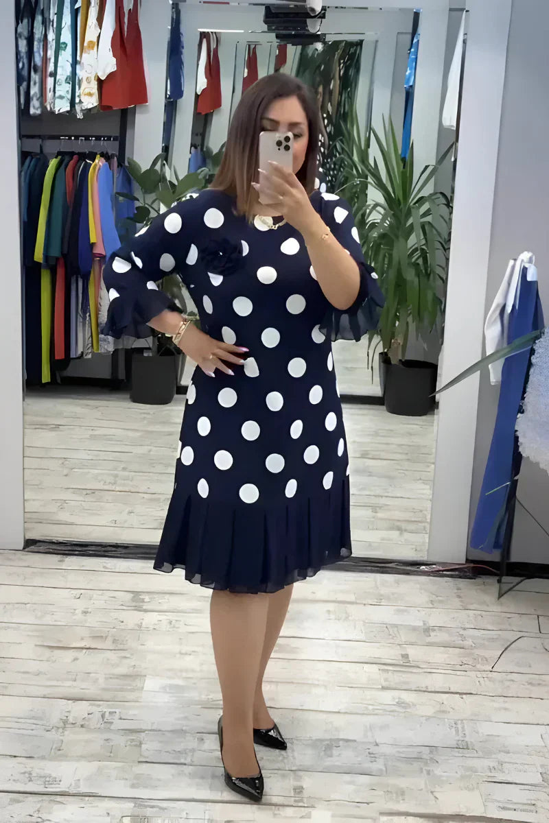 Pia – Elegancka i komfortowa sukienka midi